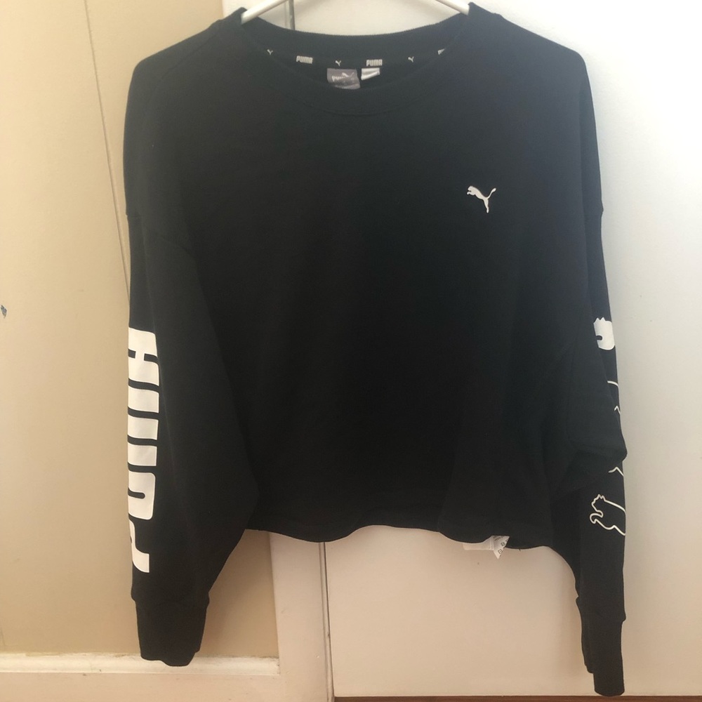 Long sleeve puma cropped shirt